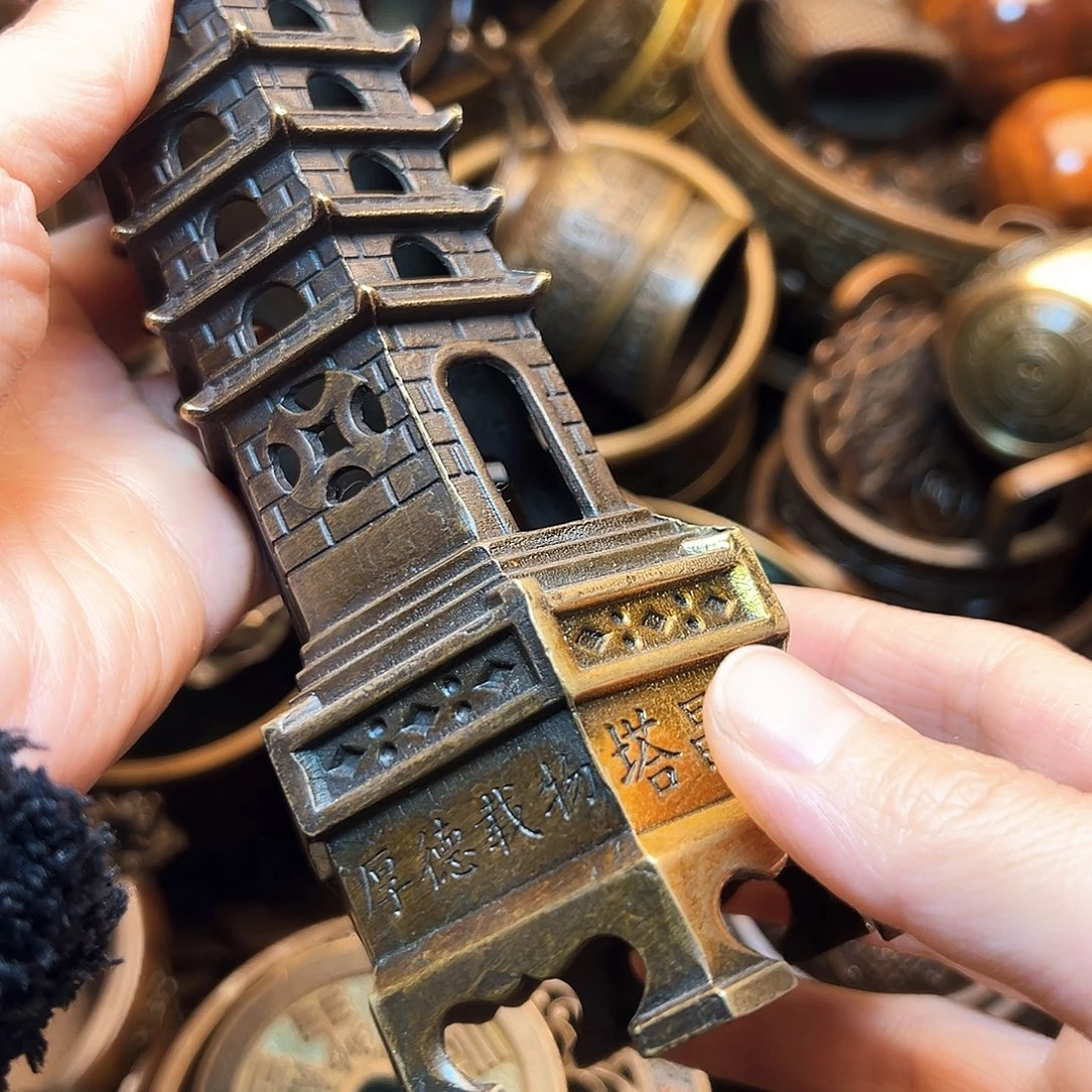 精美铜器工艺品等