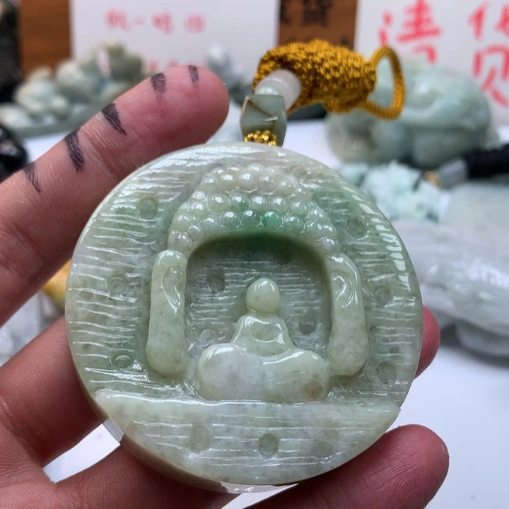 翡翠未镶嵌颈饰保真天然a货翡翠