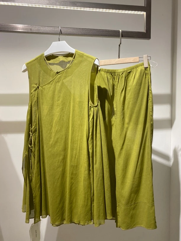 朵朵可可睡衣女2025春夏新款无䄂八分裤家居服套装