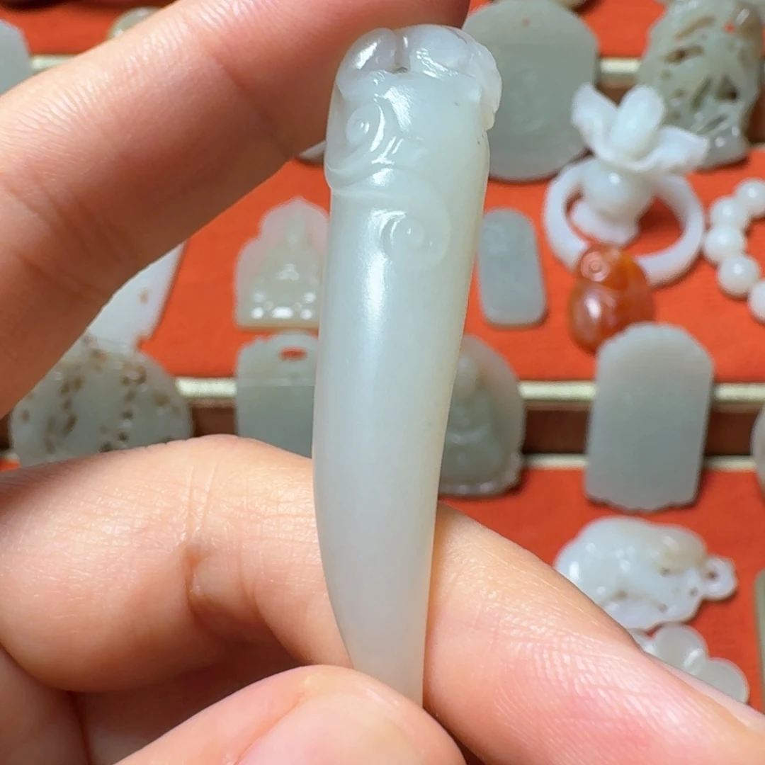 时***馆和田玉未镶嵌挂件