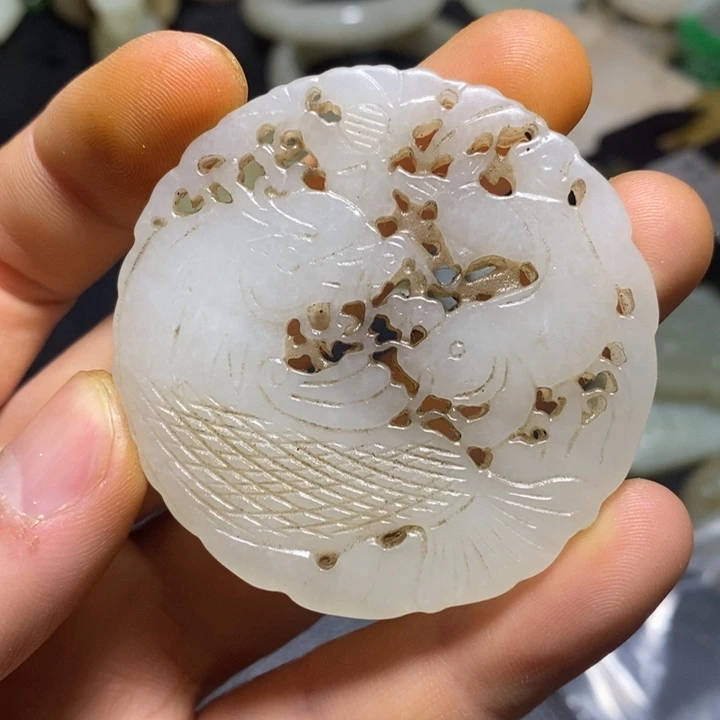 颈饰未镶嵌和田玉