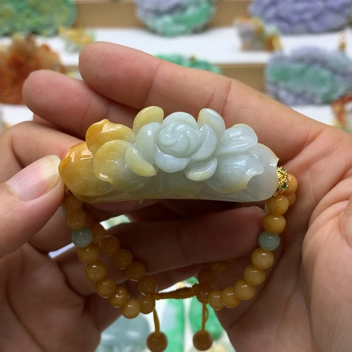 颈饰未镶嵌翡翠翡翠