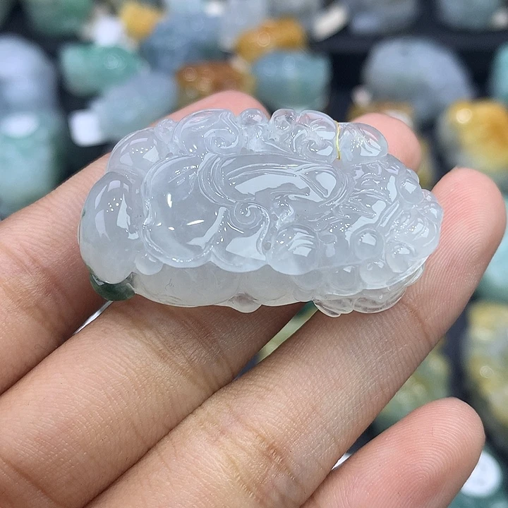 颈饰未镶嵌翡翠天然缅甸翡翠