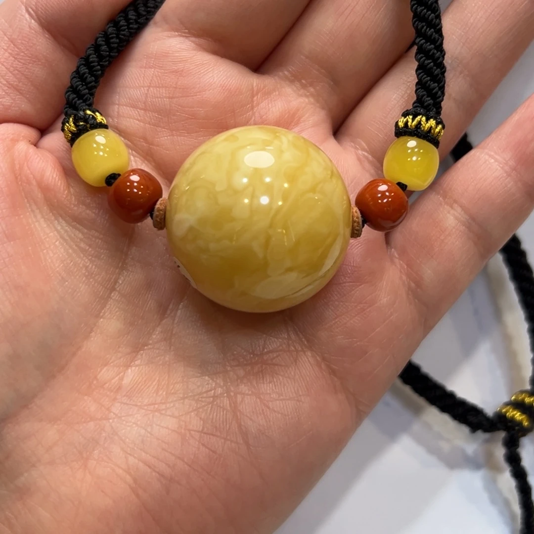 大****琥珀未镶嵌颈饰蜜蜡颈链
