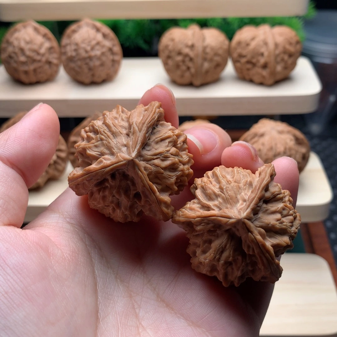 文玩核桃吊坠盘山奔38