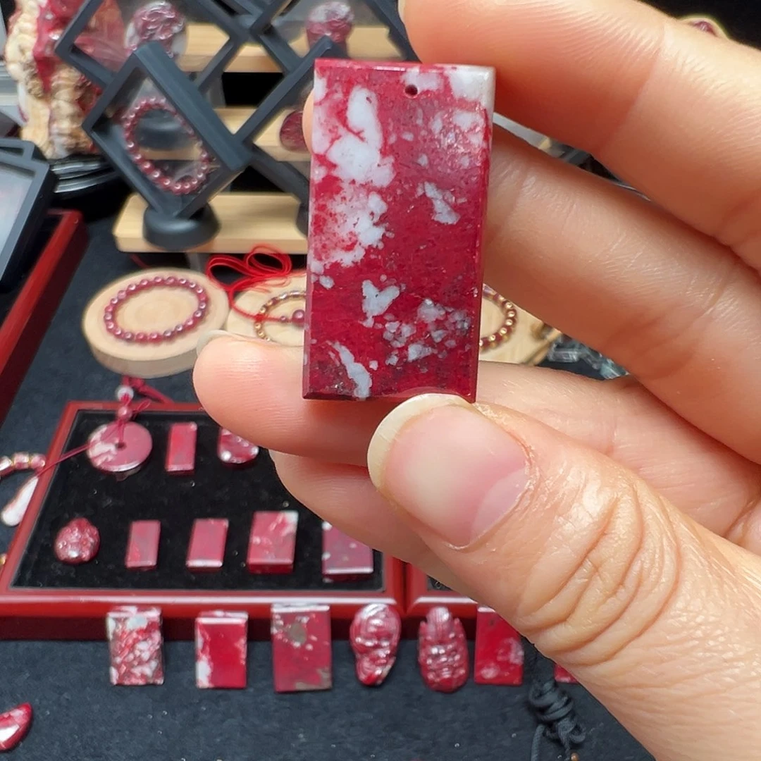 天然辰砂天然朱砂无事牌