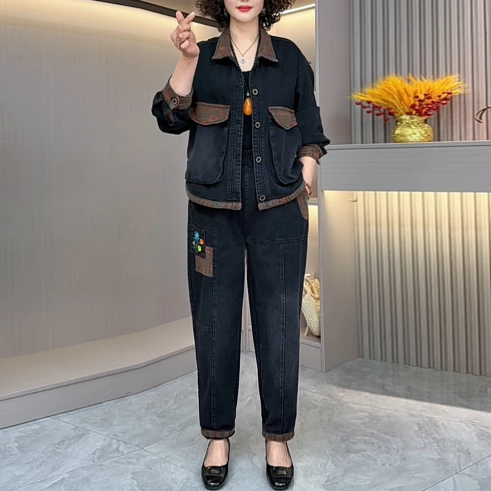 2025新款早春休闲百搭翻领绣花洋气牛仔套装宽松时尚减龄遮肉8805