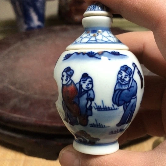 多***莉瓷陶瓷的设计师是一