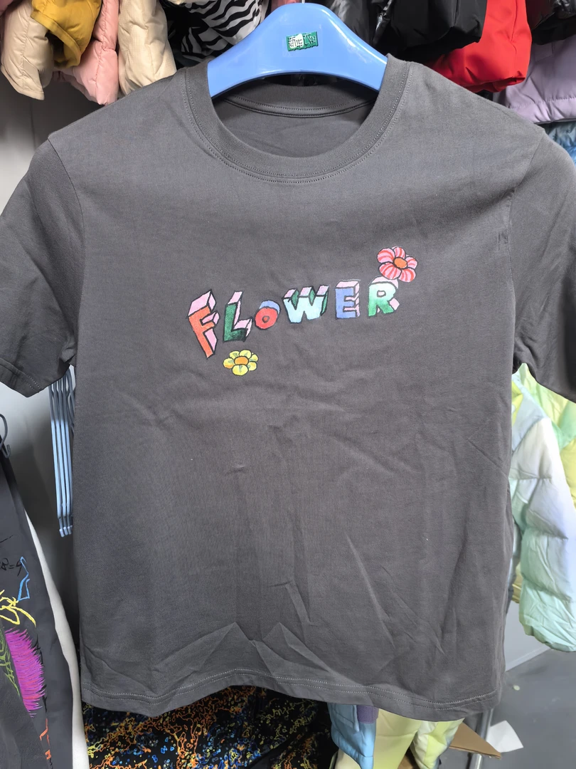 迷你巴家90，160-180全新灰色短T（涂标剪标）