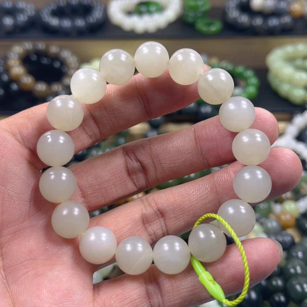 和田玉手串未镶嵌