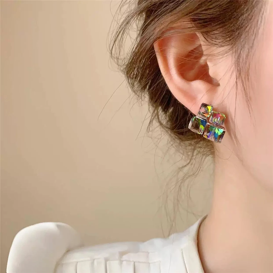 铜合金耳饰 简约缤彩方块锆石耳钉时尚小众1235