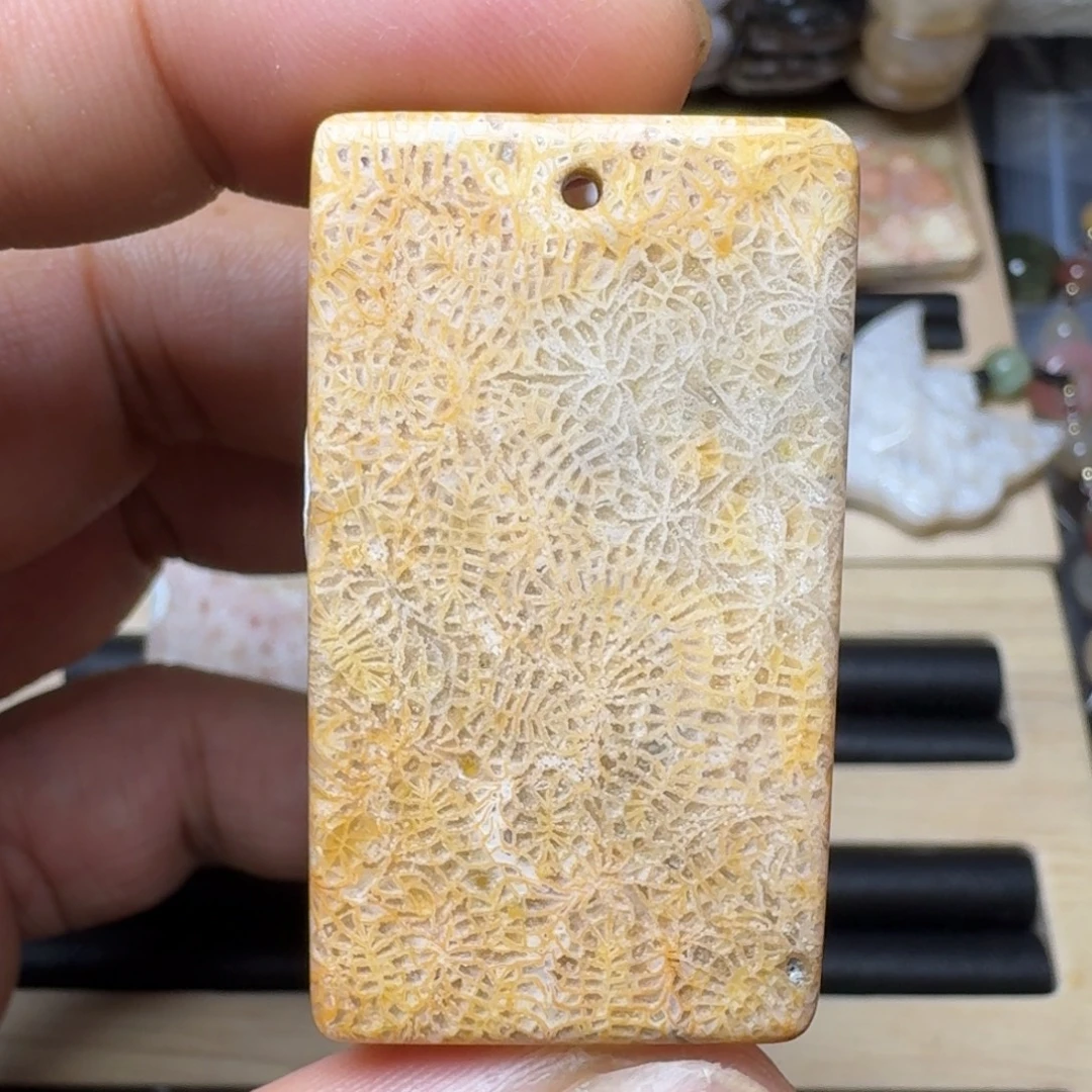 未镶嵌纯天然色有机玉石保真色硅化玉特价无珠无绳一件包邮