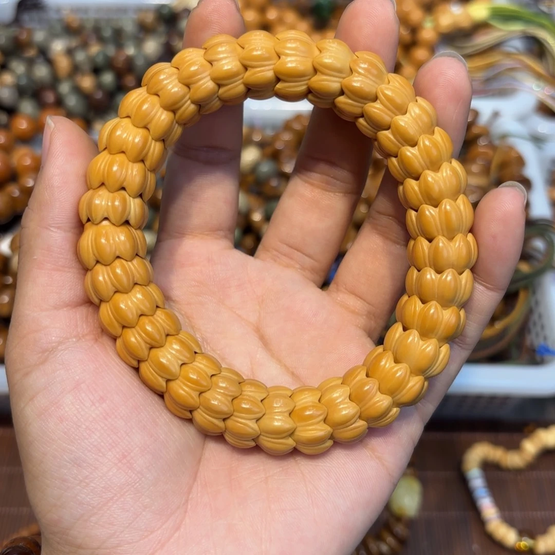 吊坠白玉菩提猴头卡15莲花碗肠