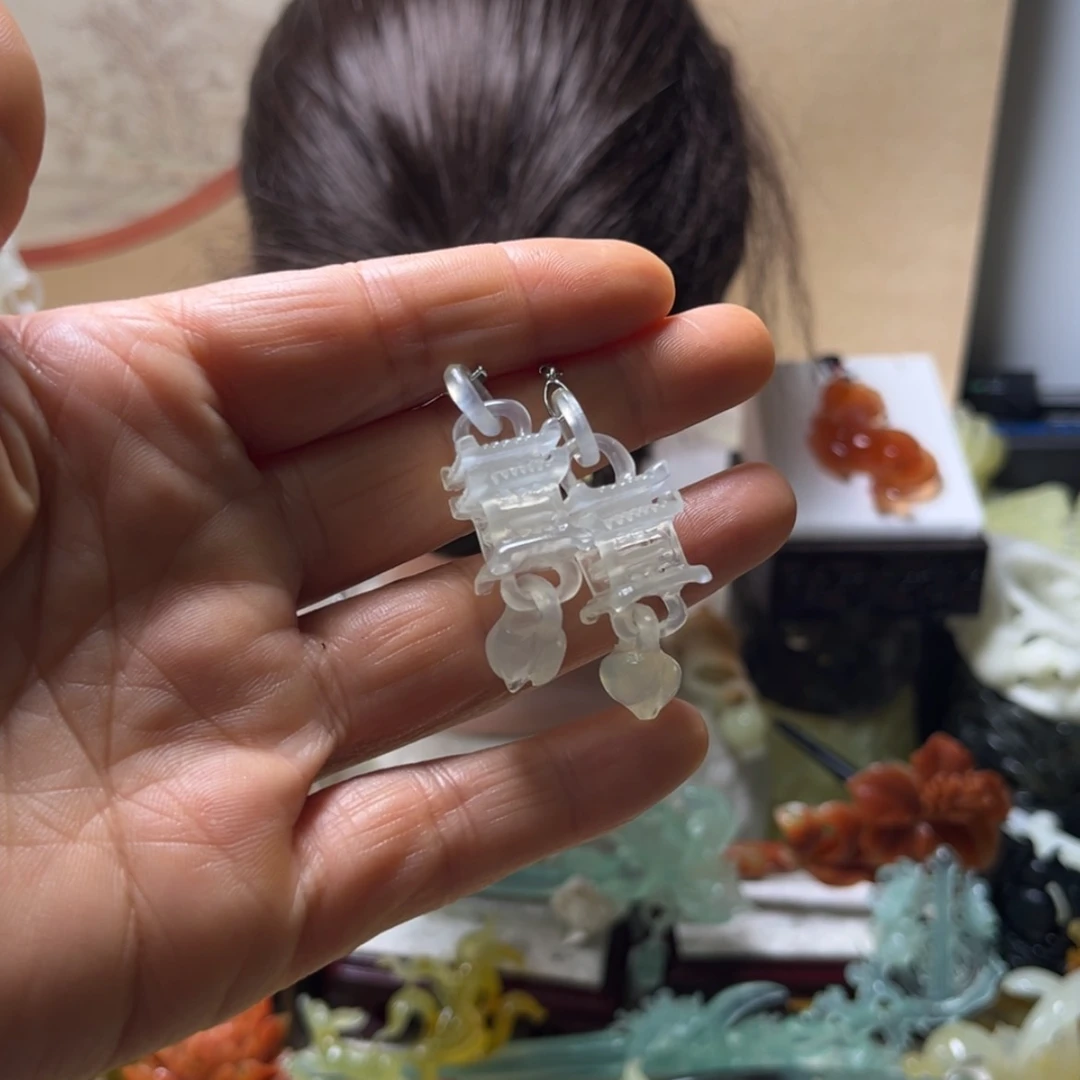 【闪购商品】蛇纹石玉未镶嵌发饰哇