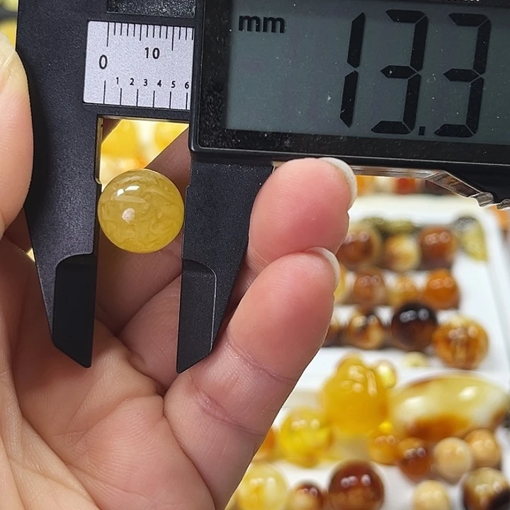 狗***哥琥珀颈饰未镶嵌66