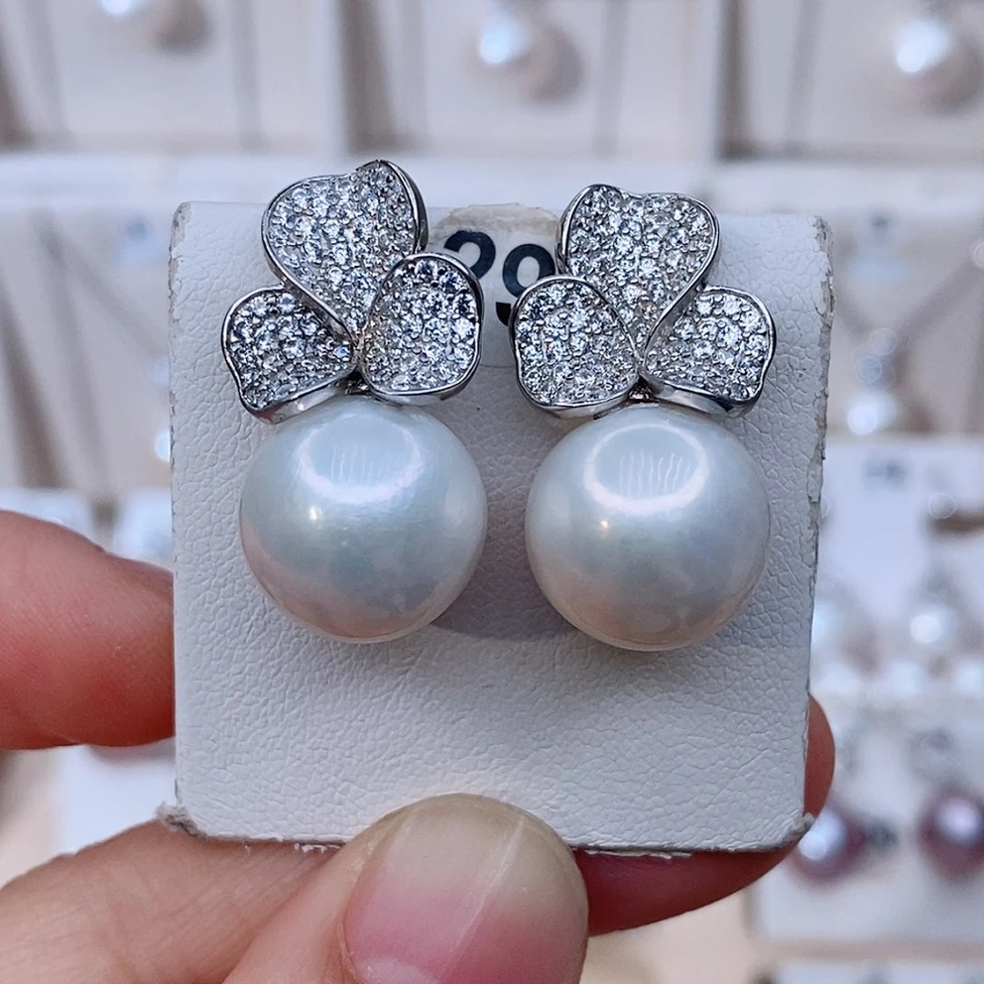 颈饰银S925镶嵌淡水珍珠戏***?