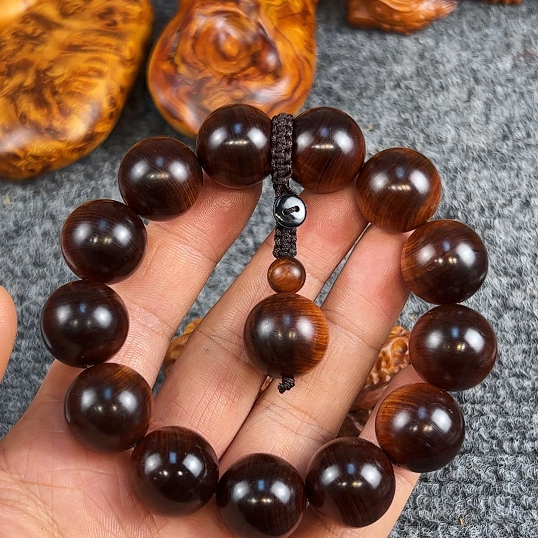 柏木胡***！太行崖柏（天品）黑珍珠