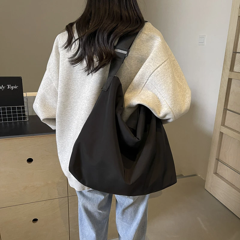 【471-530】大学生韩版斜挎包