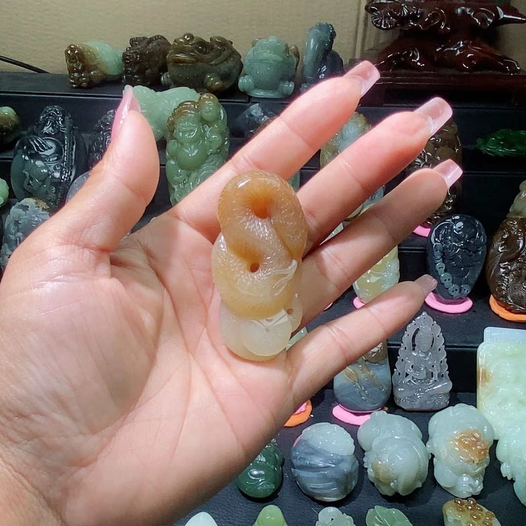 和田玉颈饰未镶嵌蓝**海