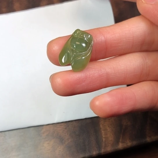 翡翠未镶嵌颈饰缅甸A货，每天下午1点半开播