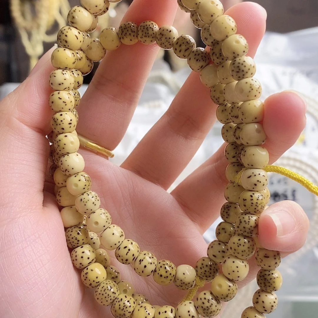 星月菩提吊坠奋**年星月