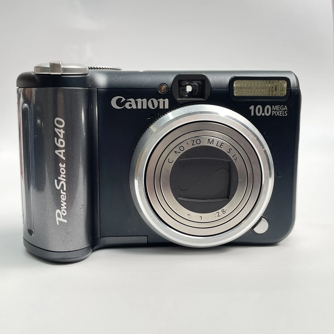 95新 Canon/佳能 a640灰色自备电池1000w像素4倍光变ccd相机
