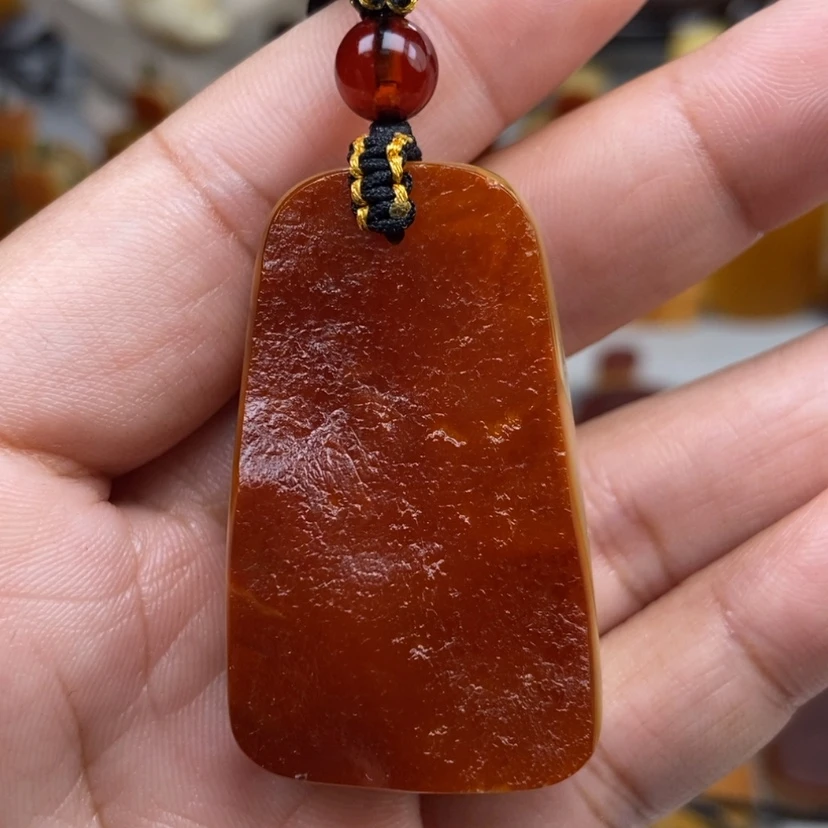 【闪购商品】琥珀颈饰未镶嵌