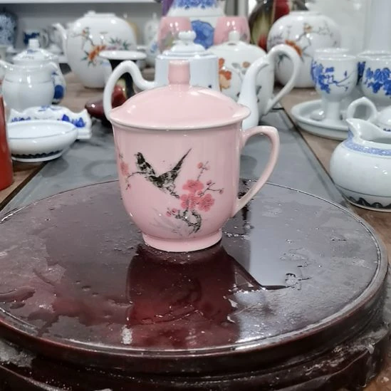 春***开当代景德镇陶瓷工艺品