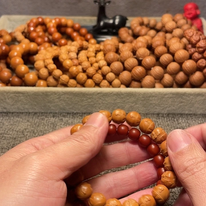 吊坠猴头核桃时**祢