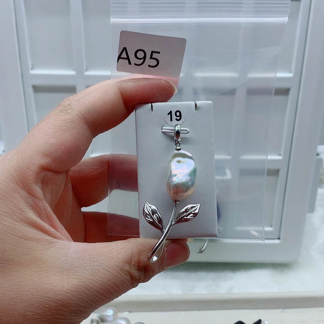 合金吊坠(不含链)淡水珍珠