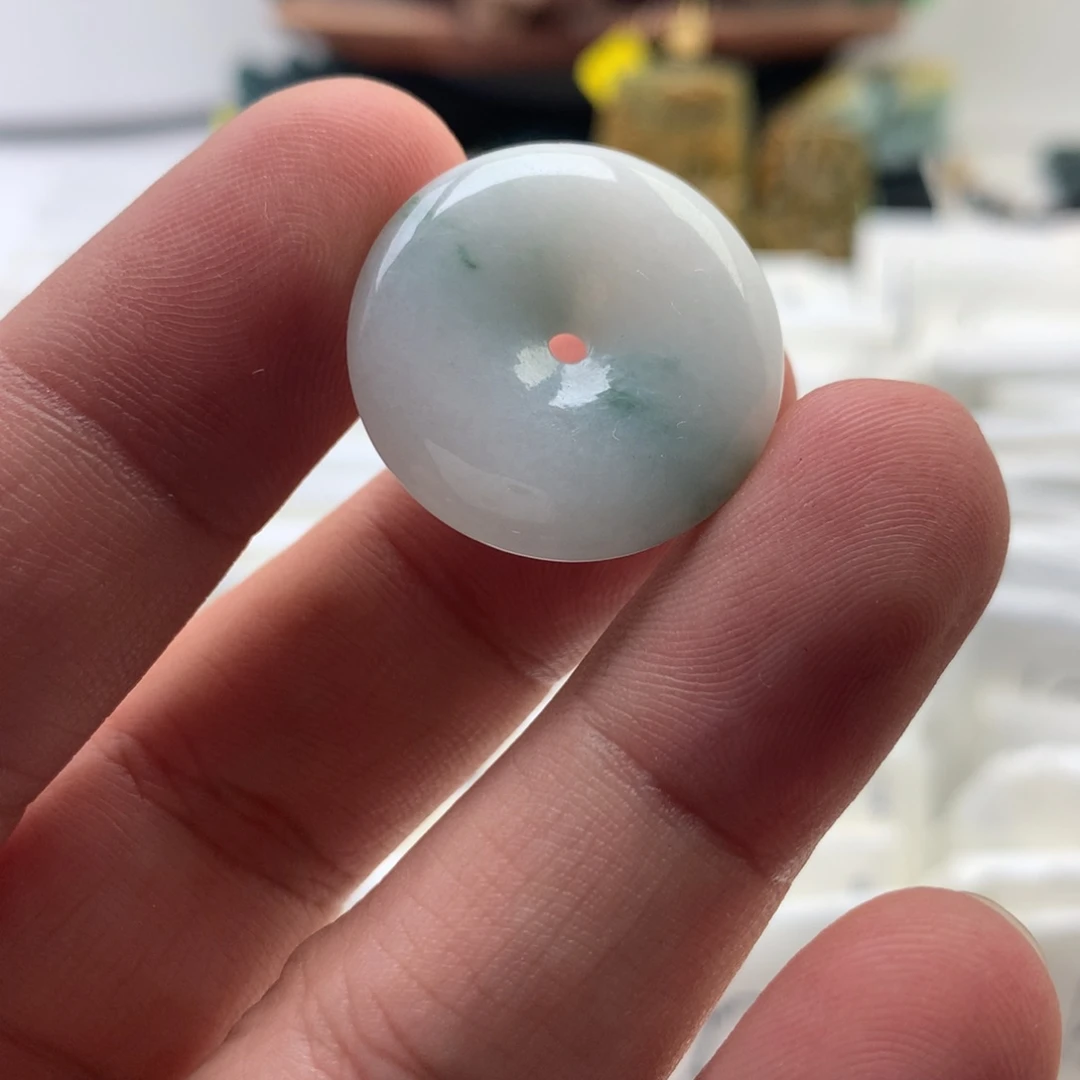 颈饰未镶嵌翡翠扣子