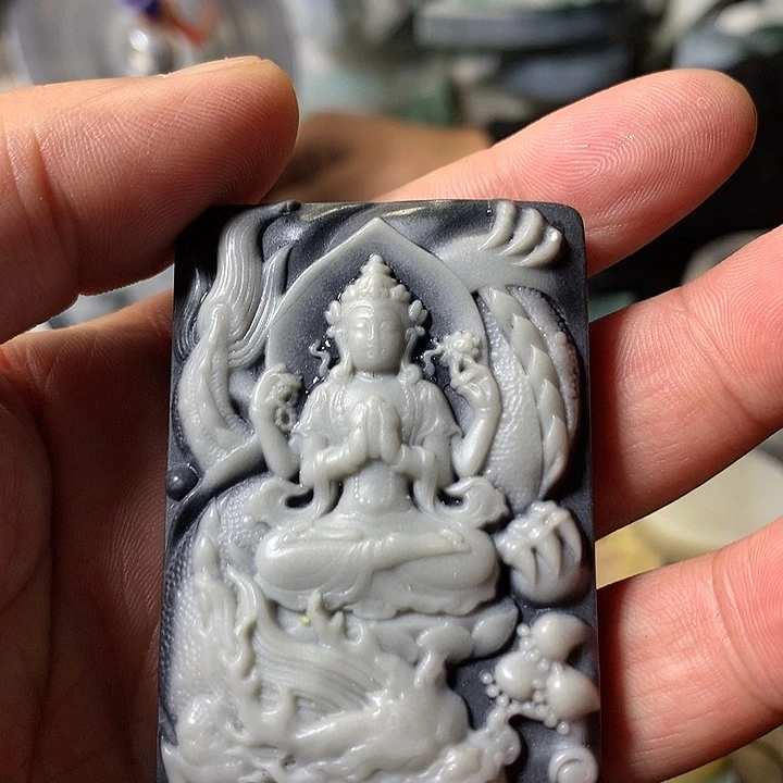 颈饰未镶嵌和田玉(糖玉)上****家