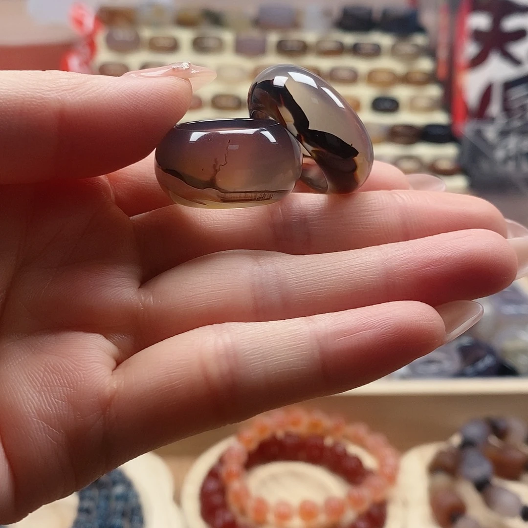 龙***康未镶嵌戒指玛瑙/玉髓