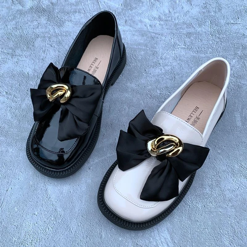 品牌断码清仓处理年新款女鞋漆皮平底低跟蝴蝶结韩版单鞋