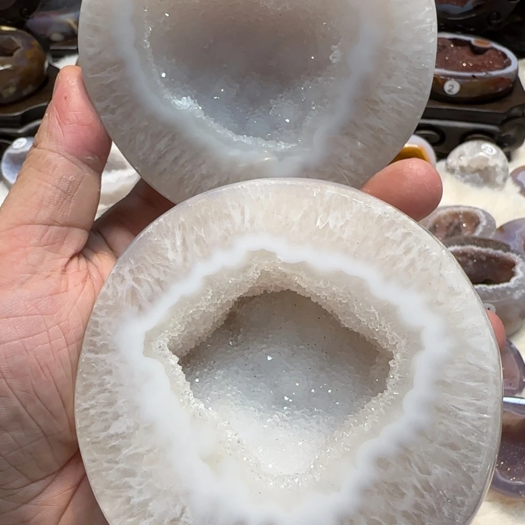 水晶未镶嵌大型摆件（非配饰）