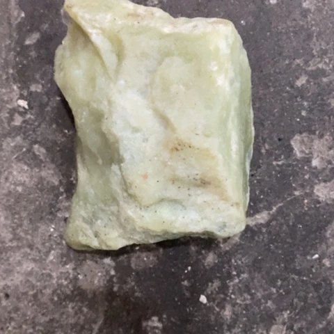 未镶嵌和田玉（糖玉）挂件