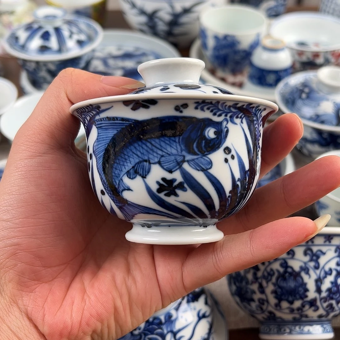 青花鱼藻元宝盖碗