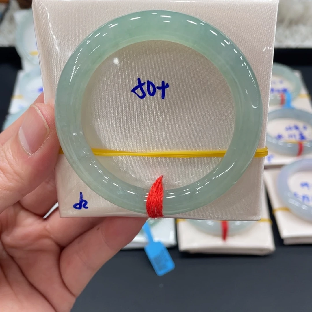 未镶嵌手镯翡翠翡翠