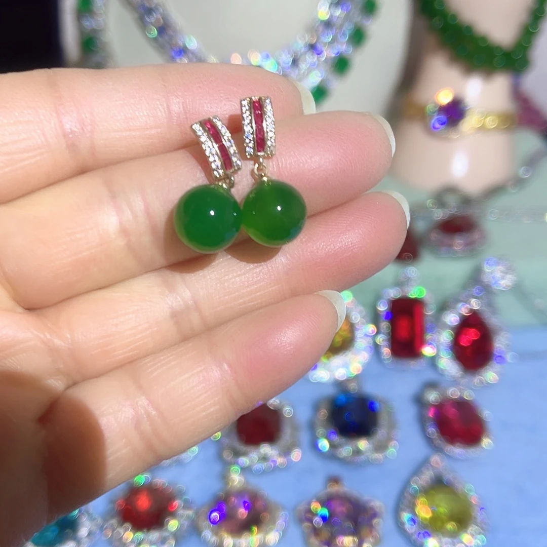 钨金合金璀璨夺目