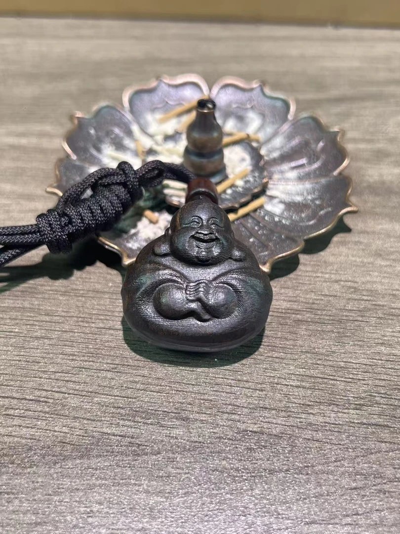 增香沉香木手工雕刻佛公吊坠