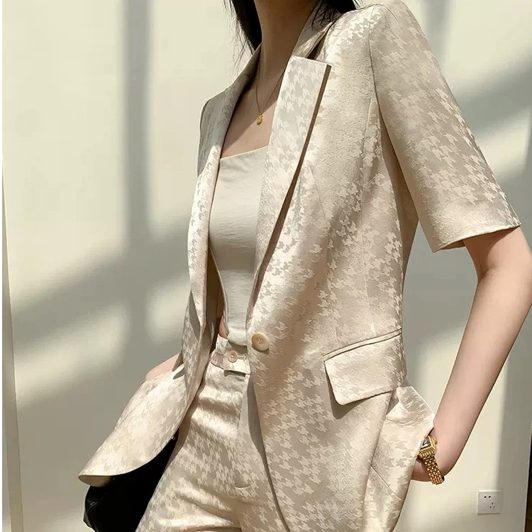 198新款西装套装女2025新款洋气夏季休闲气质短款薄款高端西服女