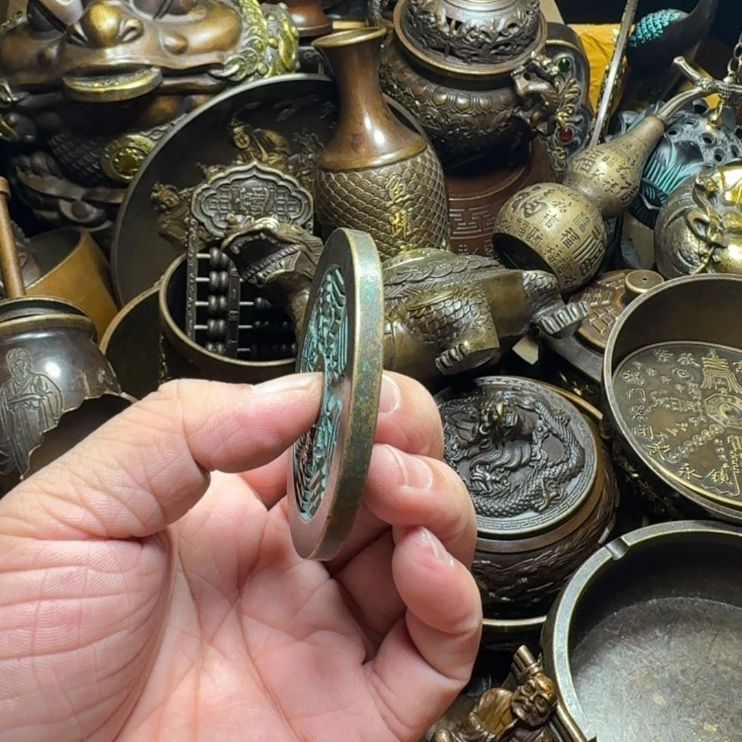 铜器摆件收收藏藏