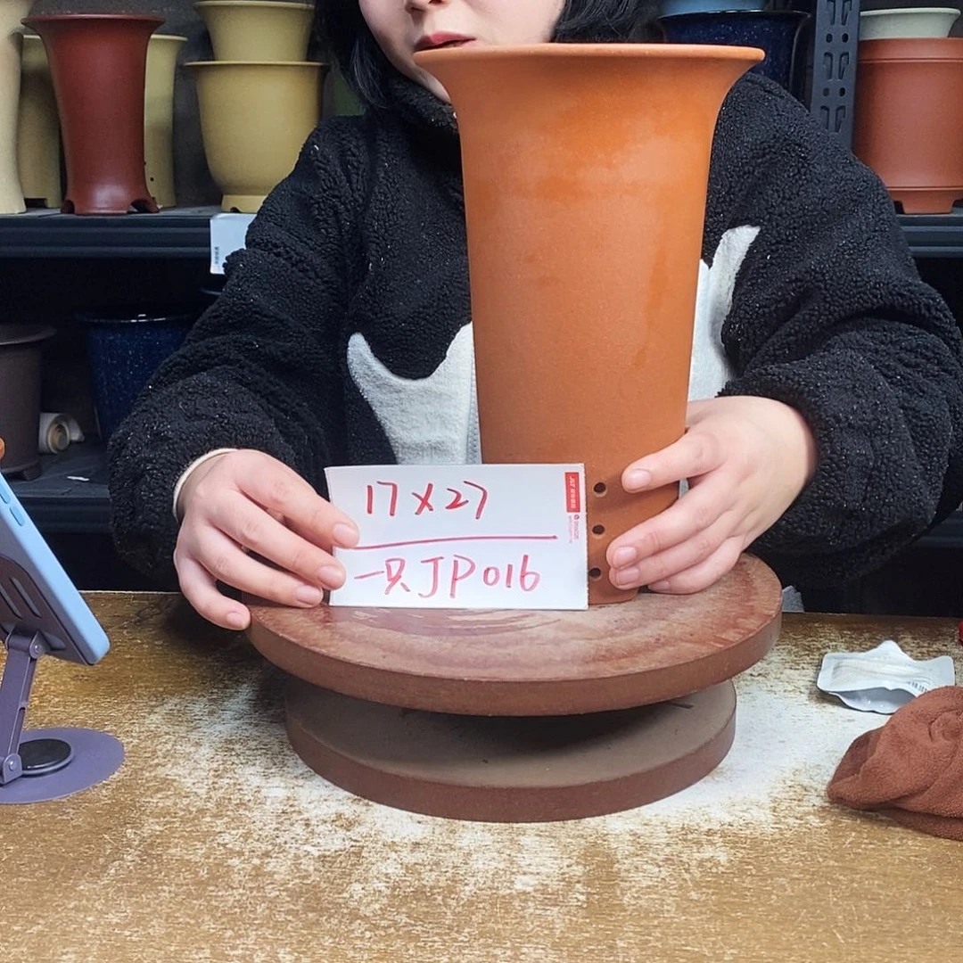 紫砂紫砂花盆一只JP016