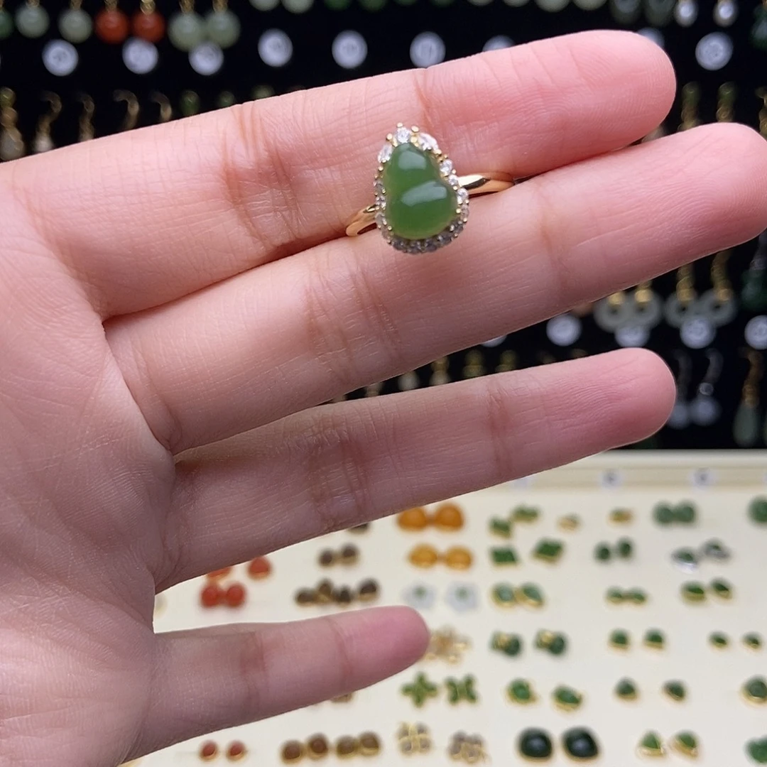 南红玛瑙银S925镀金镶嵌耳饰