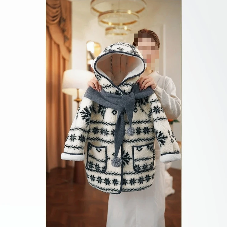 现货费尔岛女童糕羔毛大衣冬装2025新款儿童加厚冬季加绒毛呢外套