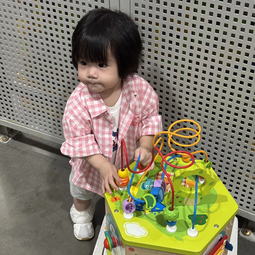 2025女童春秋柔软舒适时尚韩版宽松方领纯棉精致刺绣外搭格子衬衫
