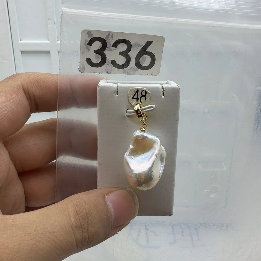 淡水珍珠颈饰合金