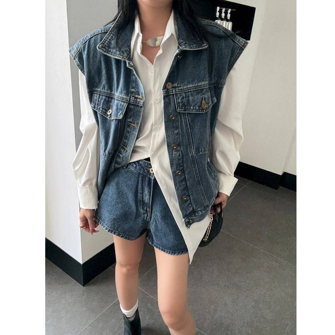 2025秋季新款女装牛仔马甲外套直筒短裤两件套休闲百搭时尚帅气
