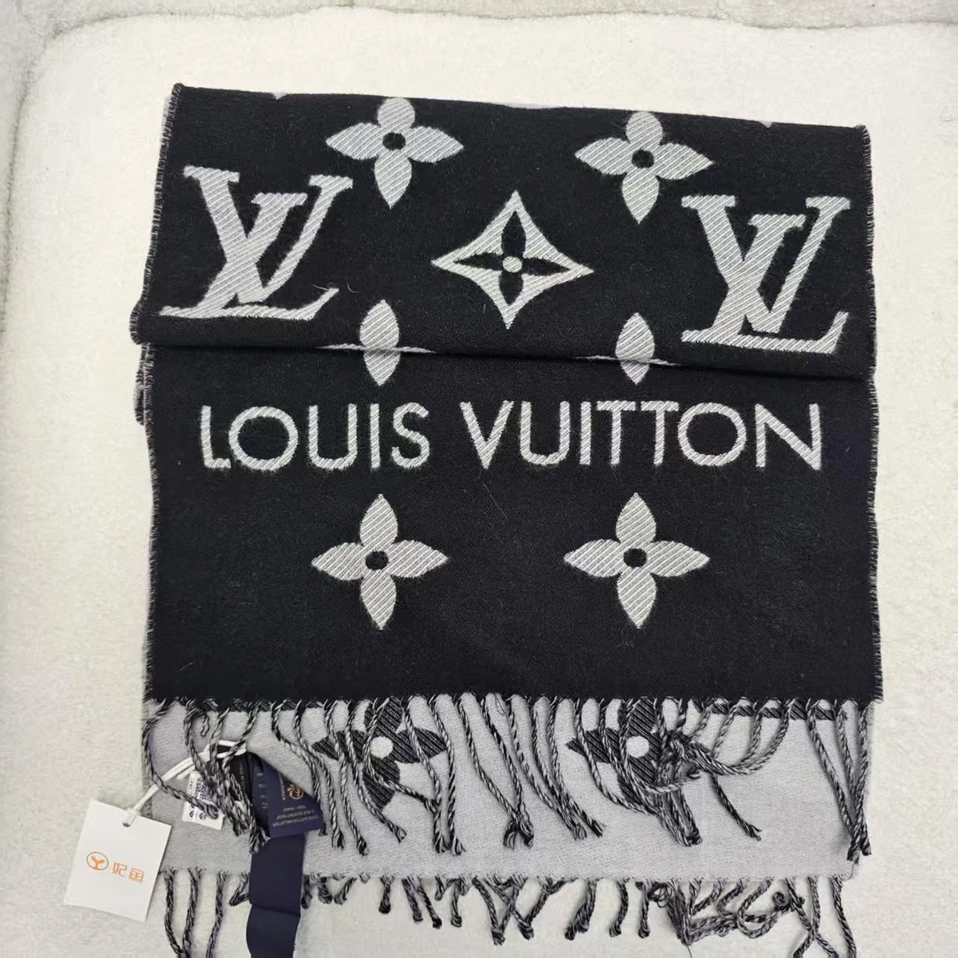 99新 LouisVuitton/路易威登  海囤J/LV围巾///ze117659