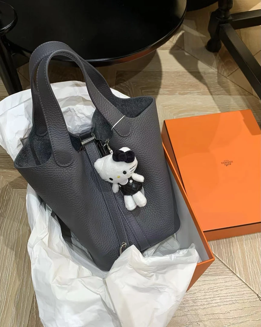 未使用 Hermes/爱马仕 石板灰银扣菜篮子包18  17470292